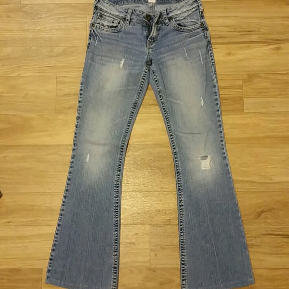 SILVER BRAND DISTRESSED JEANS - Picture 2 of 2